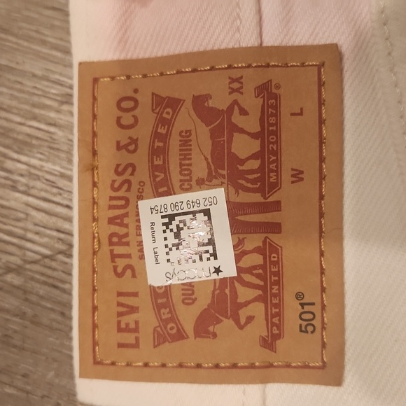 501 Levis White Jeans with Pastel Tie-Dye Accents - Picture 5 of 6